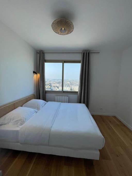 Penthouse / 2 Bedrooms In City Center Of Angers Bagian luar foto